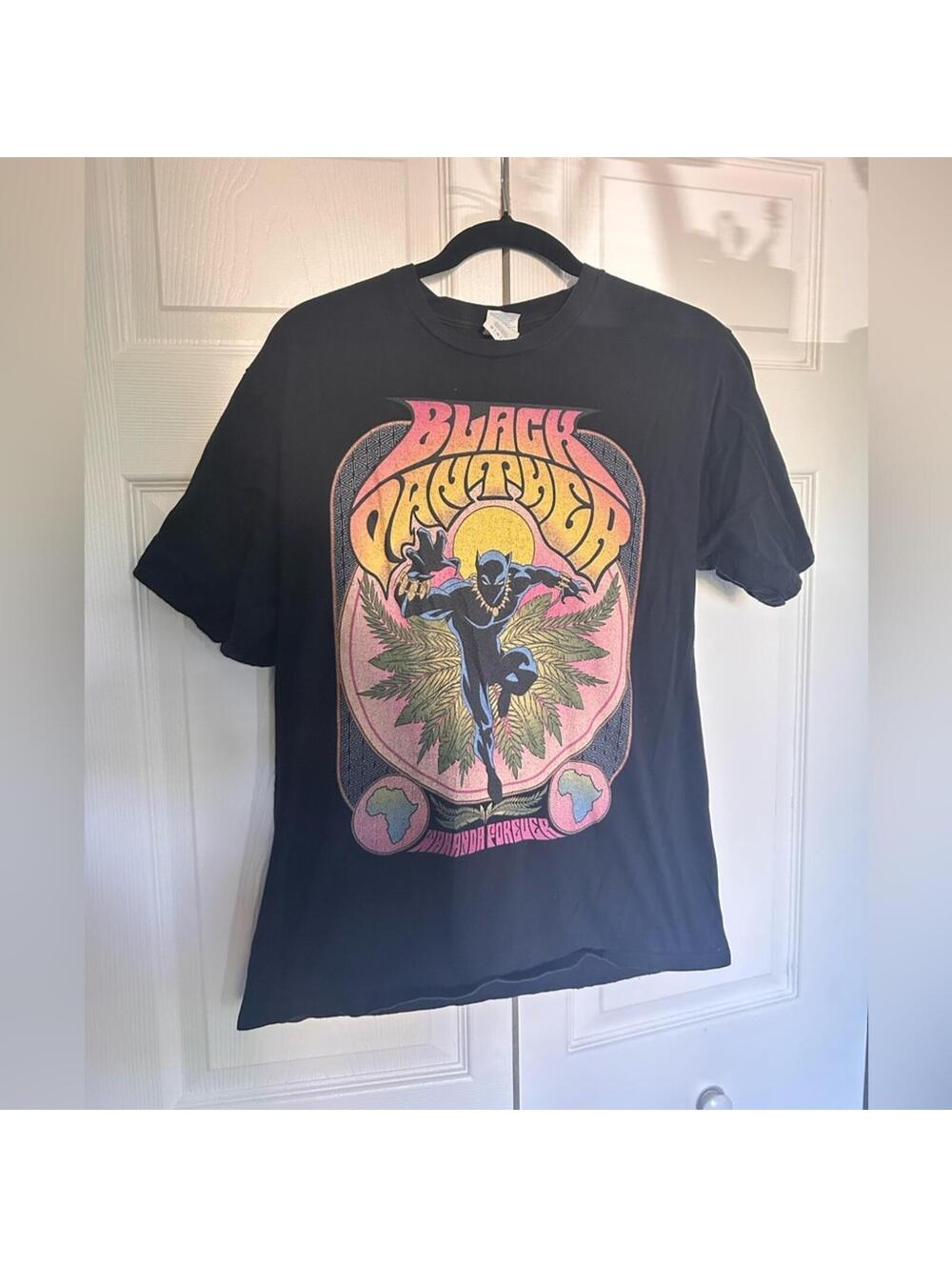 Black Panther Vintage Graphic T-Shirt - Black